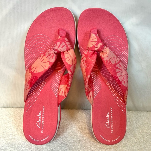New Clarks Cloudsteppers Arla Glison Sandals Flip Flops Coral  Size 11 - Picture 10 of 10
